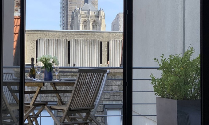 Historisch centrum Apartment | Loft with big terrace on TOP location! City center and great Cathedral view!