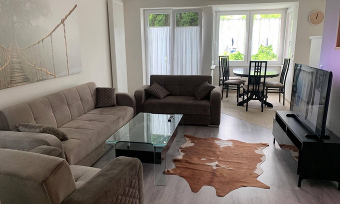 Reinbek Apartment | Loftartige Ferienwohnung Bei Hamburg in Reinbek