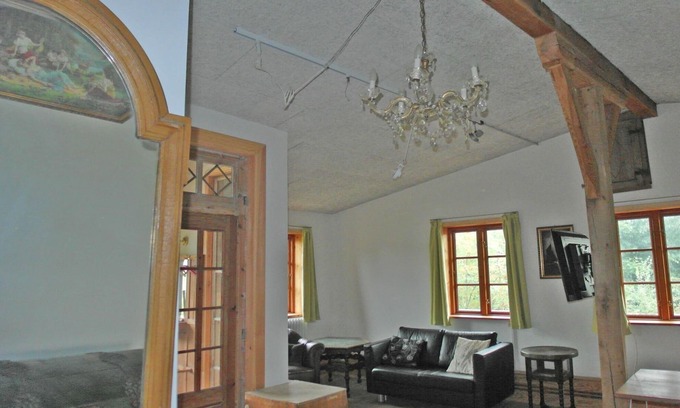 Ulsnis Apartment | Loftwohnung, hell, geräumig, antik, zentrale Lage in Süderbrarup