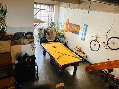 Downtown Johannesburg Apartment | Lofty Hipster