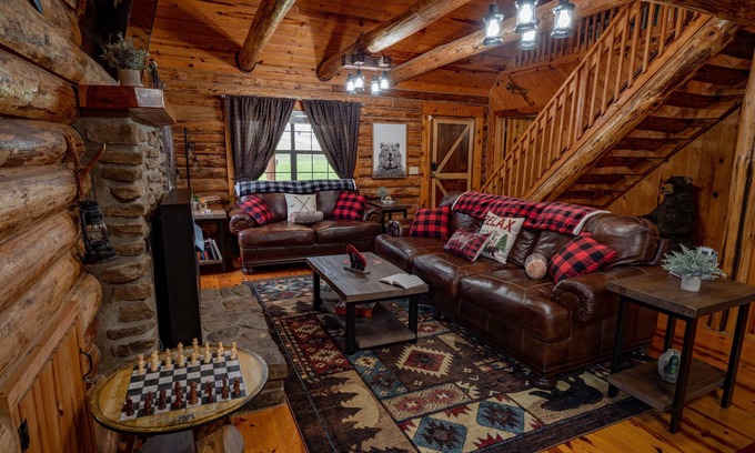 Mountain Home Cabin | Log Cabin Getaway, Lakes, Rivers, Hiking, Fishing, Wi-Fi & More