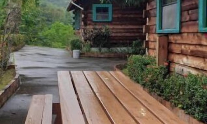 Anse La Raye Cottage | Log Cabin in Anse La Raye