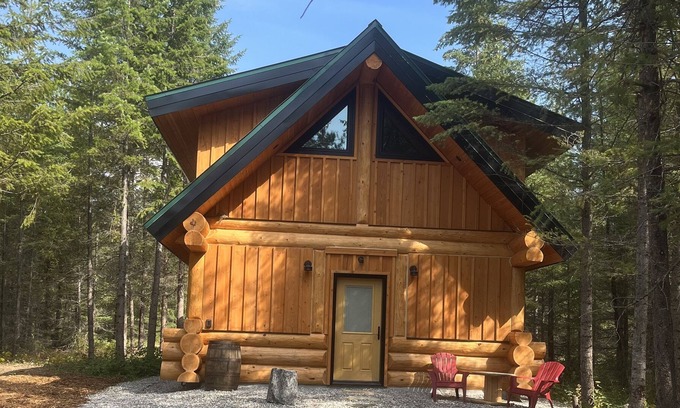 Golden Ski Chalet | Log Cabin in Golden