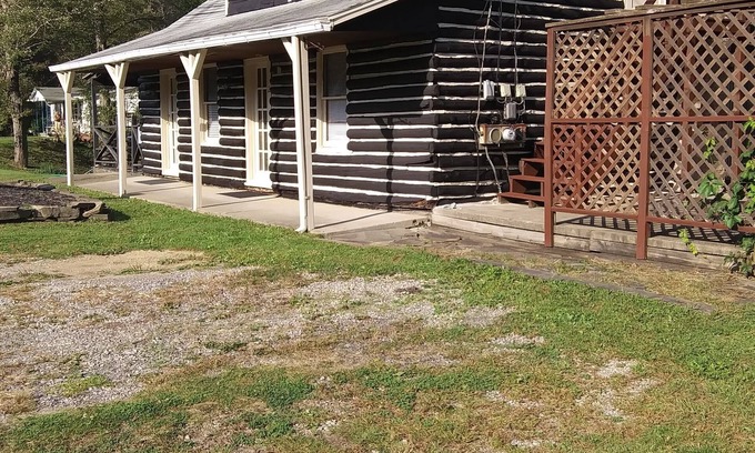 Byrnedale Apartment | Log Cabin Legacy