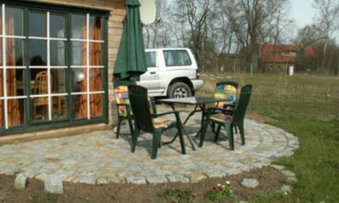 Horst House | Log cabin - Log Cabin Holidays in green