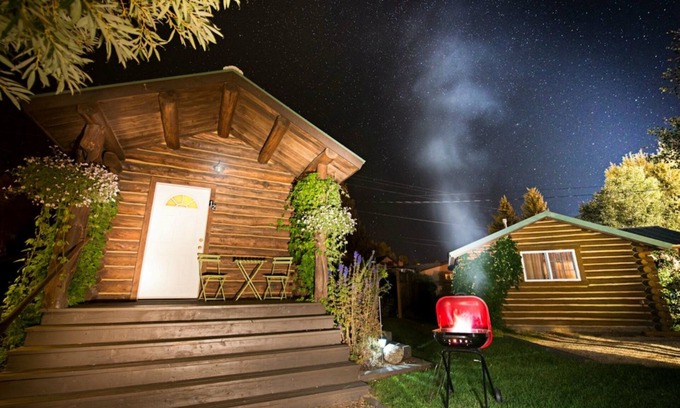Pinedale Cabin | Log Cabin Motel