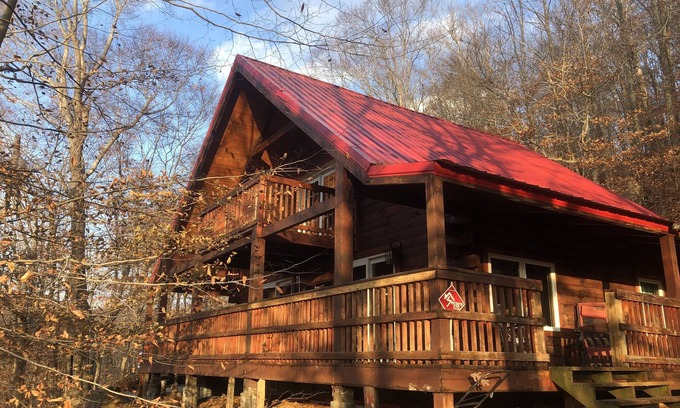 Roanoke Cabin | Log Cabin Stonewall Jackson Retreat