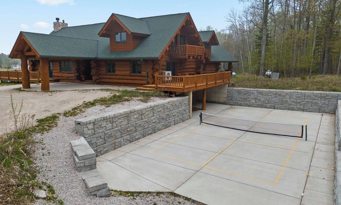 Fish Creek Cabin | Log Cabin w/Private Pickleball Court in Fish Creek!