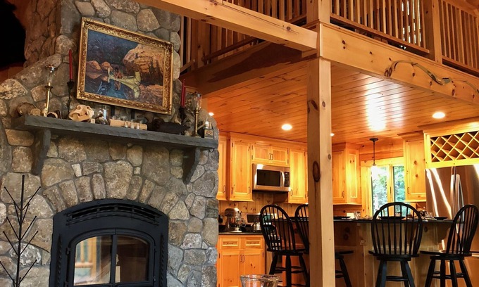 Campton Hollow Cabin | Log Home Nestled Between The White Mountains and The Lakes Region