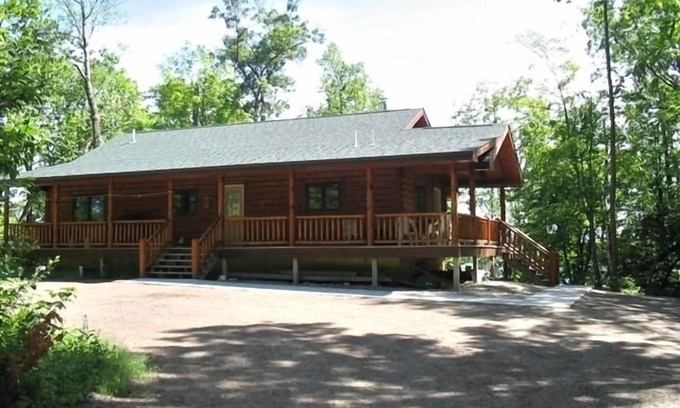 Walker House | Log Home on Private Lake Walker/Leech Lake Area