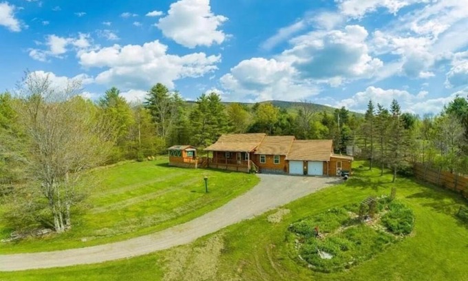 Maplecrest House | Log Home w Mountain Views Near Windham & Hunter Ski Resorts