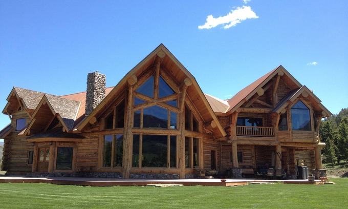 Gardiner Cabin | Log Lodge, Family friendly, near Yellowstone Park on our private ranch