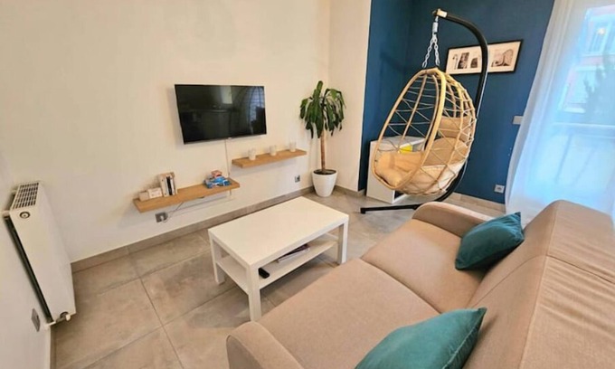 Les Gondoles Apartment | Logement Cosy à 15 min de Paris - Parking Privé