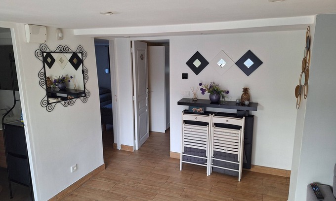 Tremblay-en-France Apartment | Logement Entier f3