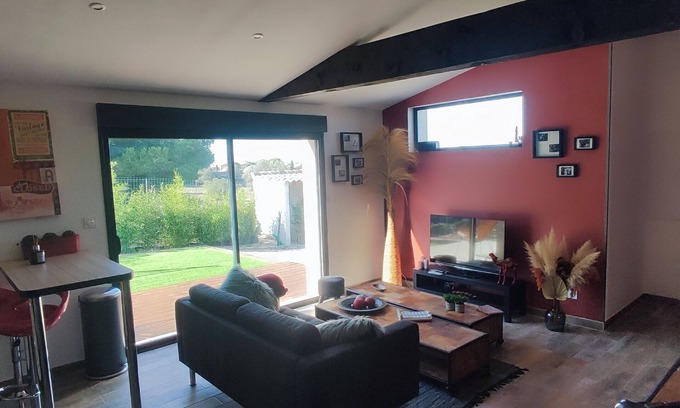 Martigues House | Logement Tout Confort, Mixant Plage et Campagne, Calme et Repos Garantis