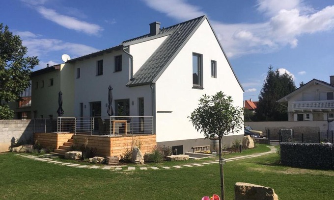 Rust Apartment | Logis 11 Apartments