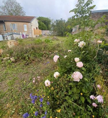 Trezelles House | Logis des Pivoines