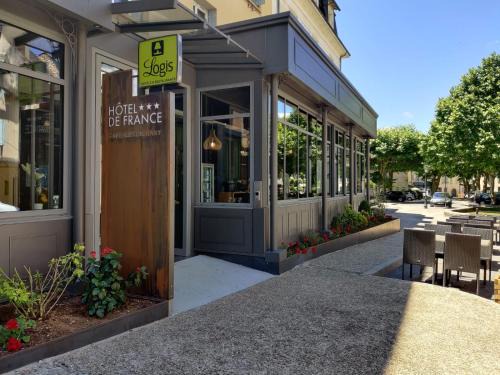 Saint-Geniez-d'Olt Hotel | Logis Hôtel Restaurant de France