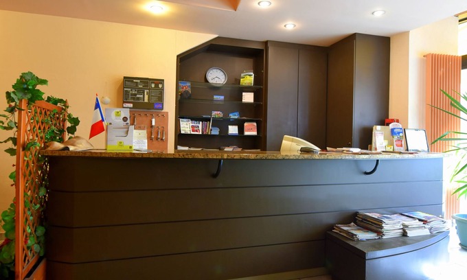 Faubourg Saint-Jacques Hotel | Logis Hôtel Saint Jacques