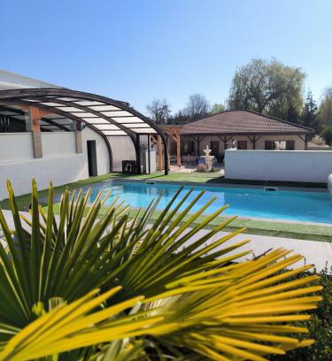 Lamarche-sur-Saone Hotel | Logis Hôtel -Spa-Restaurant Le Saint Antoine