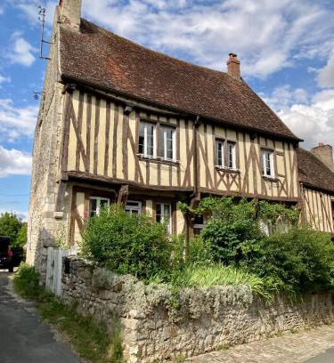 Provins Apartment | Logis « Henriette » Maison du XVe siècle