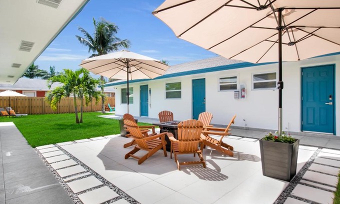 River Oaks House | LoKal Rental Tropical Florida destination