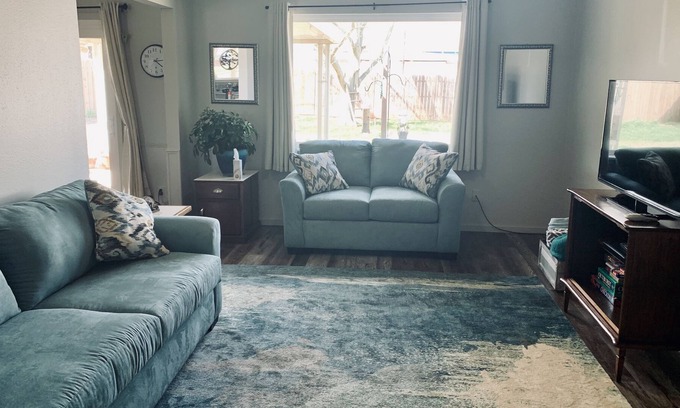 Woodward House | Lola’s on Maple - Updated, Modern, Comfortable, Cozy, Relaxing.