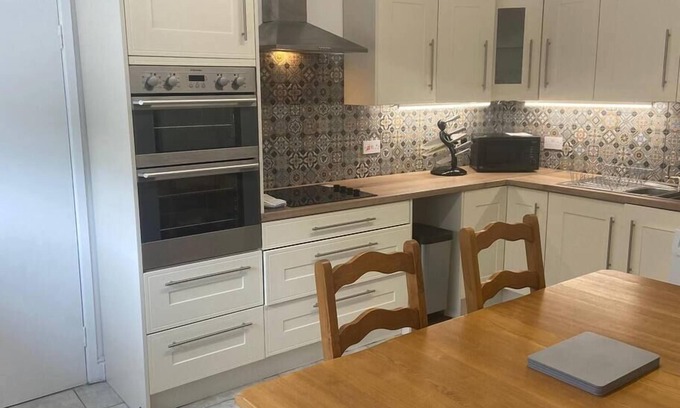 Kettering Apartment | London Road Corporate House