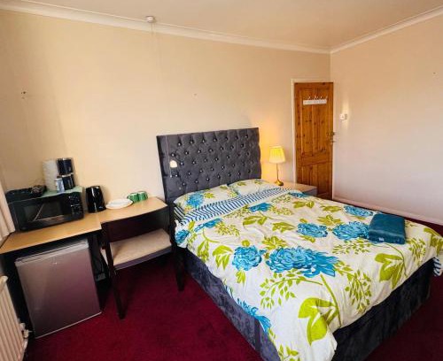 Brooklands House | London Serviced Accommodation - Access Elizabeth line