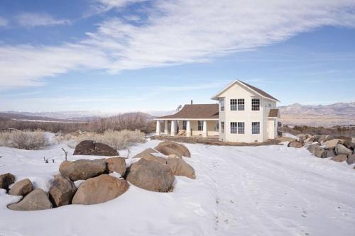 Mesa House | Lone Eagle Haven home