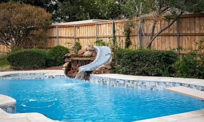 Grand Prairie House | Lone Star house by AT&T, Six Flags ,Globe life,Pool-Jacuzzi!