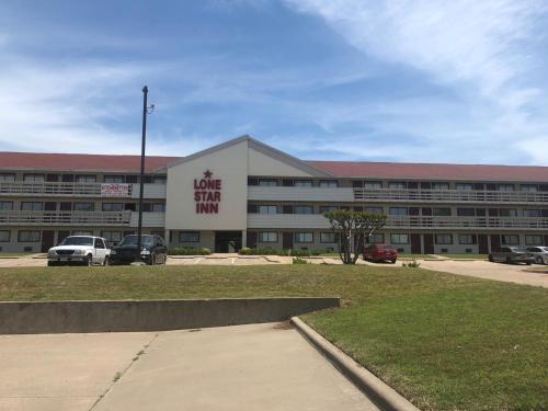 Original Town Hotel | Lone Star Inn
