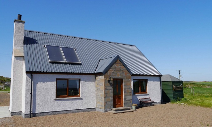 Spittal Cottage | Loneacre - a bungalow that sleeps 4 guests in 2 bedrooms