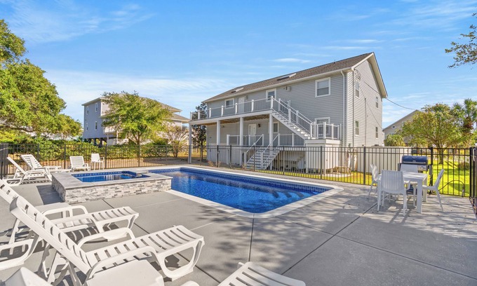 Long Bay Estates Condo | Long Bay Duplex Lower Unit by the Beach