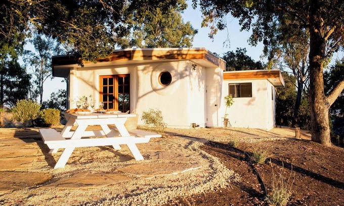 Santa Ynez House | LONG CANYON STUDIOS BUNGALOW MINUTES TO LOS OLIVOS, SANTA YNEZ AND SOLVANG