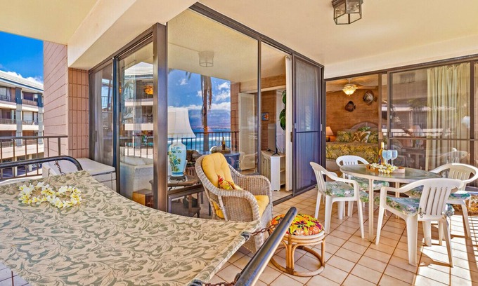 Maalaea Condo | Long Term Rental Maalaea Yacht Marina Oceanfront