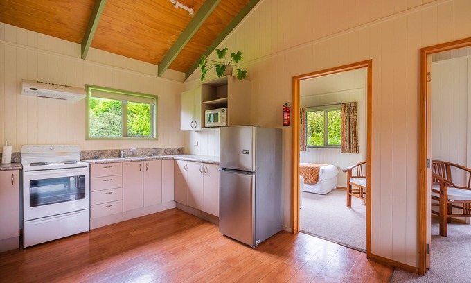 Mosgiel Apartment | Longbourne Lodge