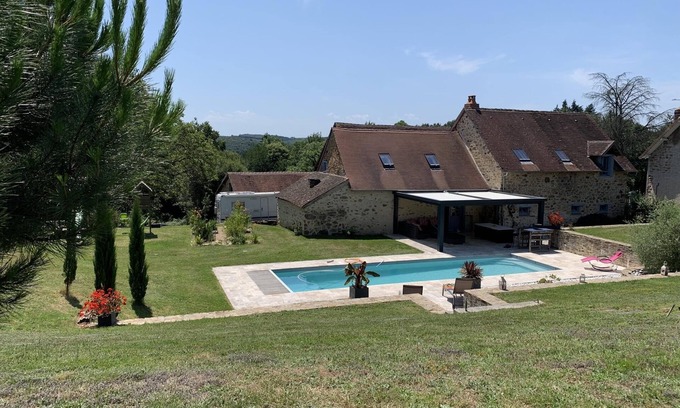 La Roche-l'Abeille Other | Longère (farmhouse) with large heated swimming pool, gym, billiards, fibreglass in the countryside