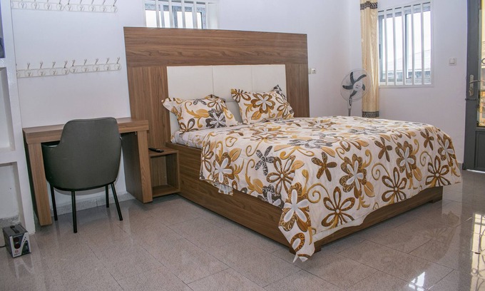 Buea House | Longho Lodge Bonduma - Buea