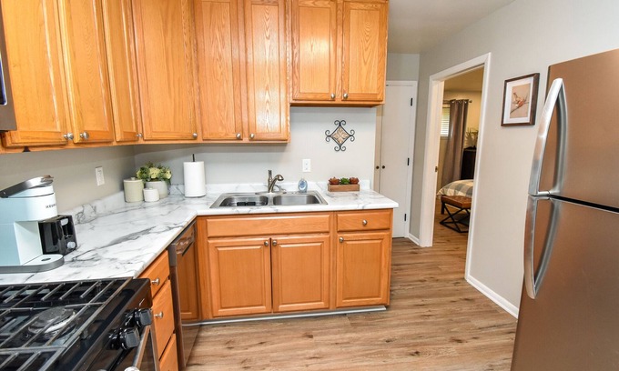 Peoria Apartment | Longterm Haven in the Heights-Steps to Everything
