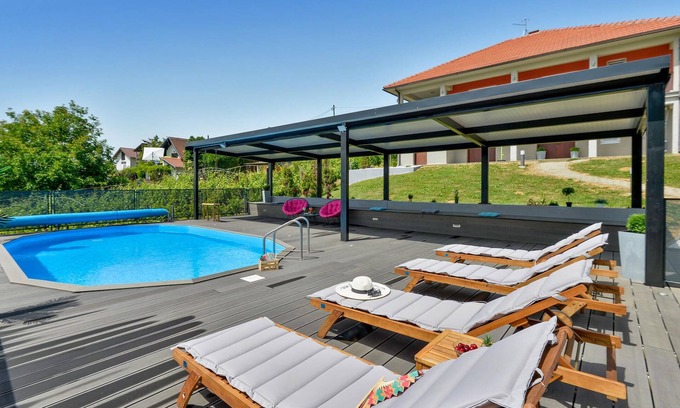 Graberje Ivanicko House | Look forward to a wonderful vacation near great destinations!
