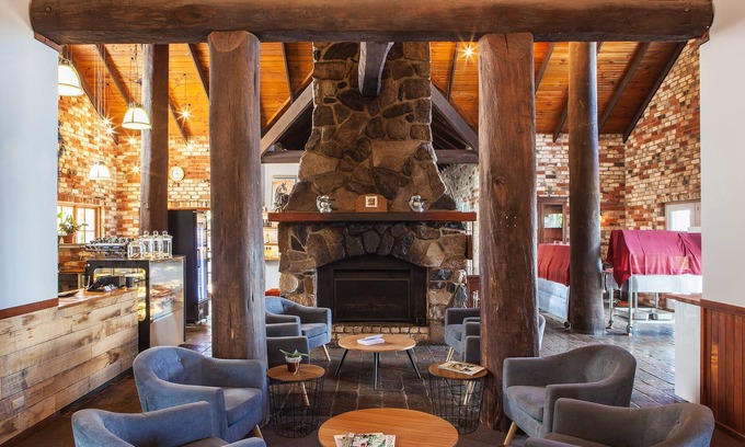 Dorrigo Mountain Hotel | Lookout Mountain Retreat