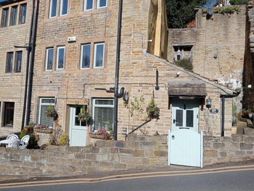 Hepworth House | Loom Cottage Holmfirth
