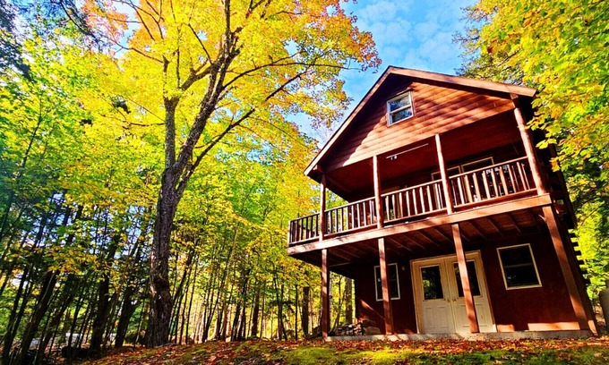 Beaver Cove Cabin | Loon Dream - Waterfront Cabin-Direct ATV Access