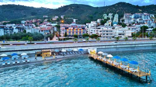 Altinoluk Hotel | Lopera Beach Hotel