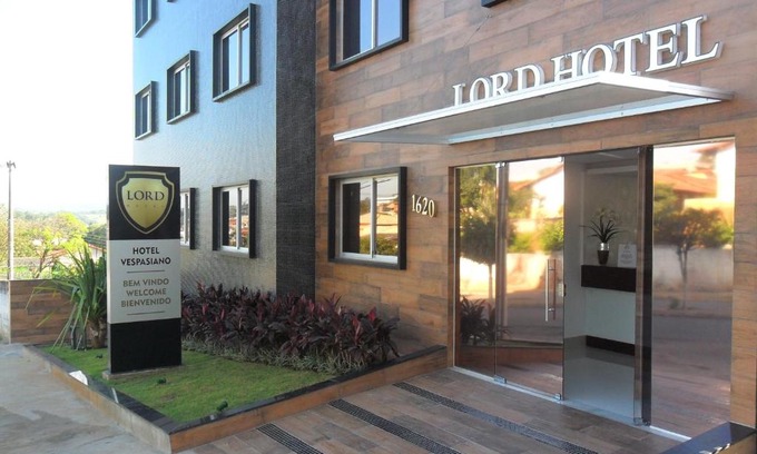 Nossa Senhora de Lourdes Hotel | Lord Hotel Aeroporto Confins