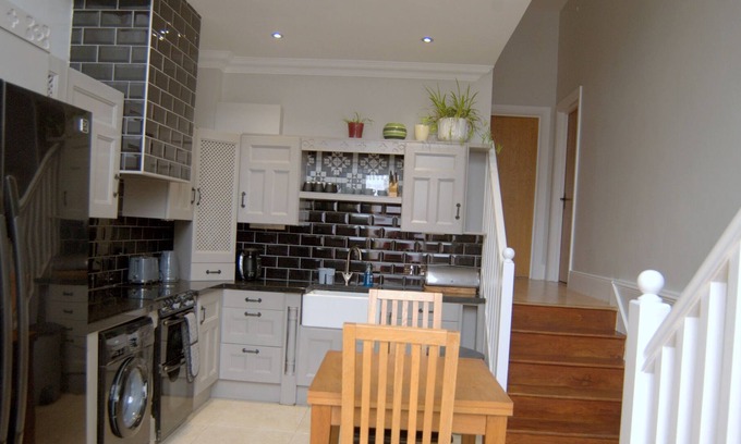 Lurgan Apartment | Lord Lurgan Park townhouse