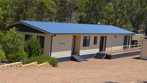 Lake Wangary House | Lords Retreat