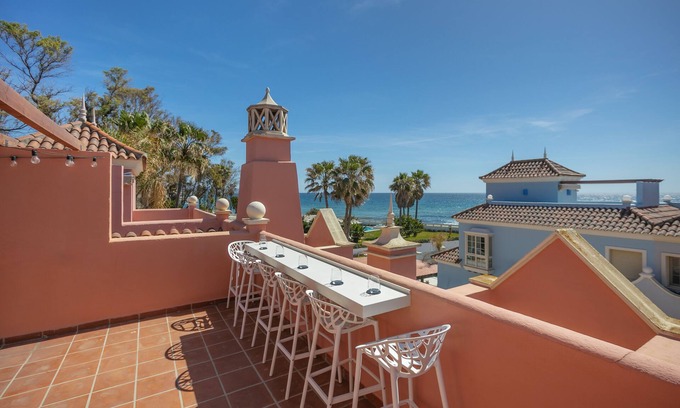 Puerto Banus Villa | Lorea Playa, Luxury 6 Bedroom Villa with Seaview