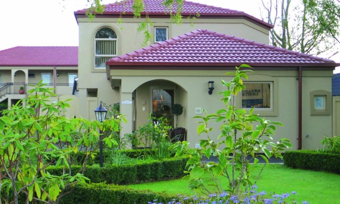 Riccarton Hotel | Lorenzo Motor Lodge
